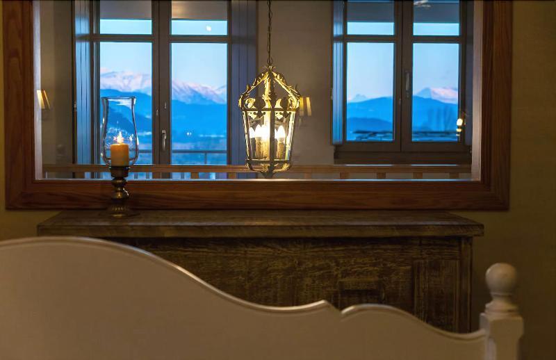 Haones Suites Ioánnina Exteriör bild