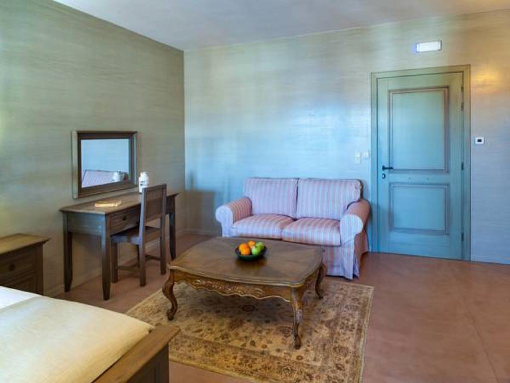 Haones Suites Ioánnina Rum bild