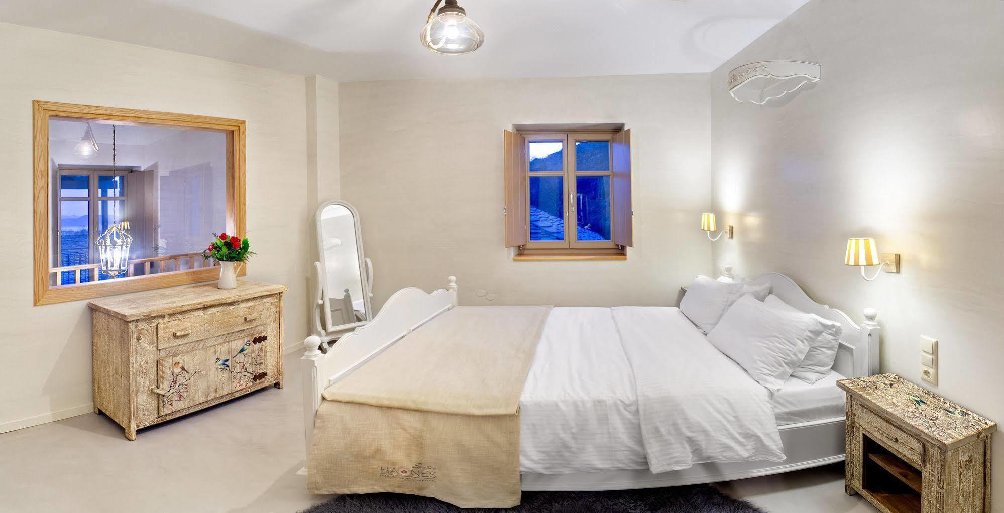 Haones Suites Ioánnina Exteriör bild